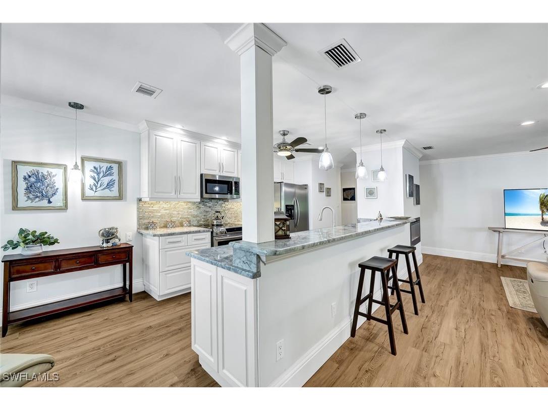 541 Club Side Drive #541 Naples FL 34110 225078838 image13