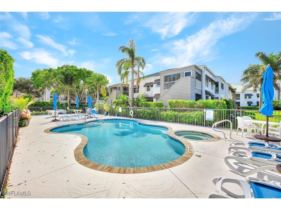 541 Club Side Drive #541 Naples FL 34110 225078838 image42