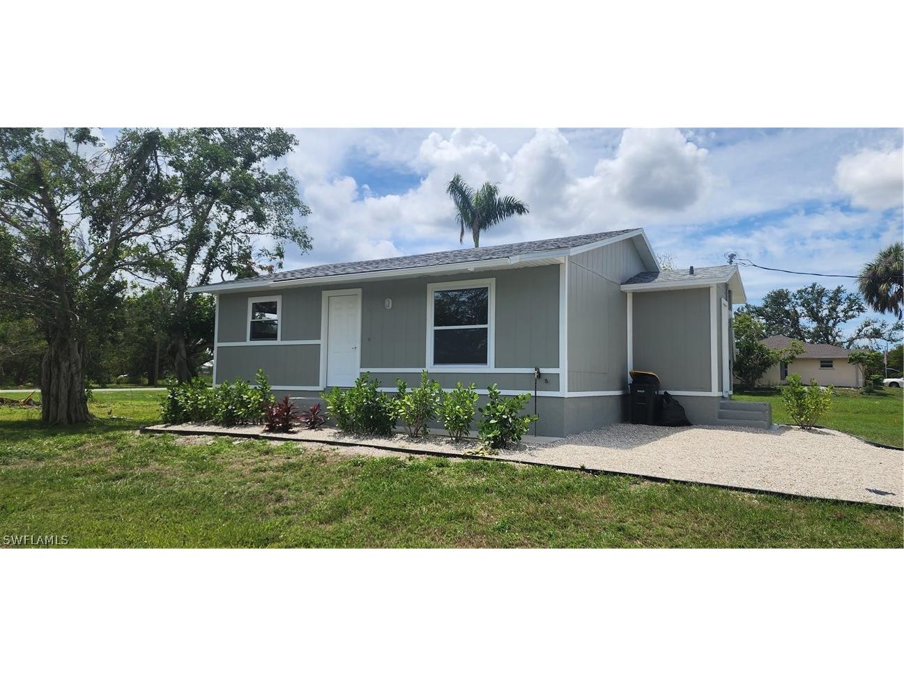 541 E Virginia Avenue Punta Gorda FL 33950 224054285 image1