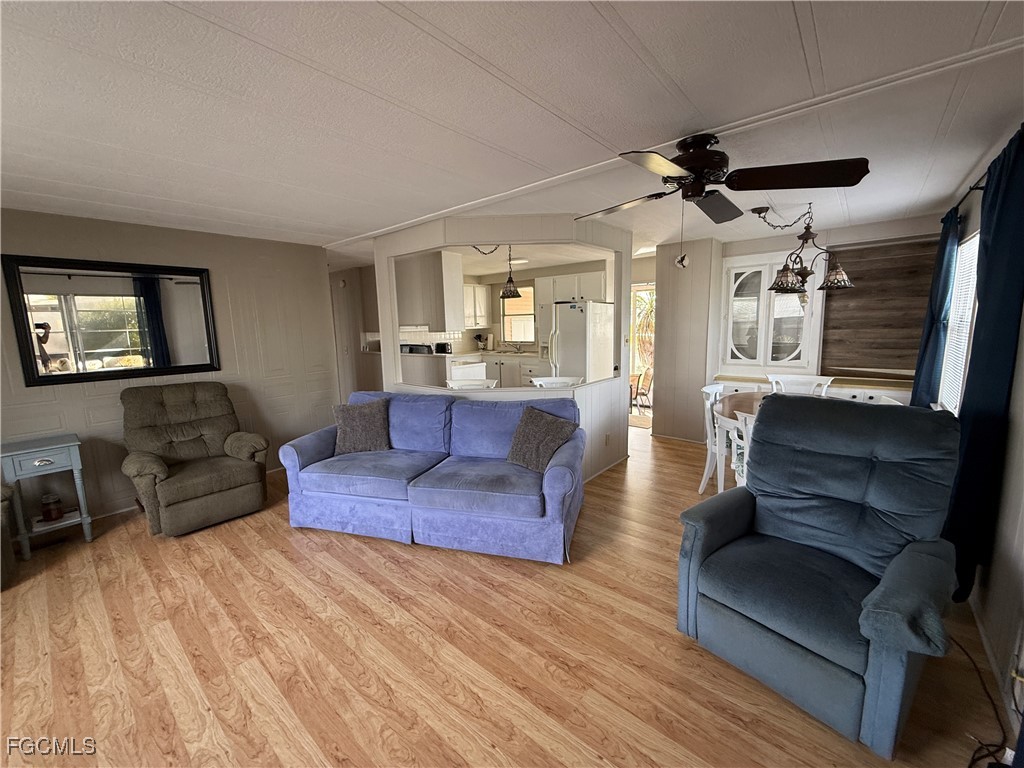 541 Freedom Street North Fort Myers FL 33917 2025025339 image3