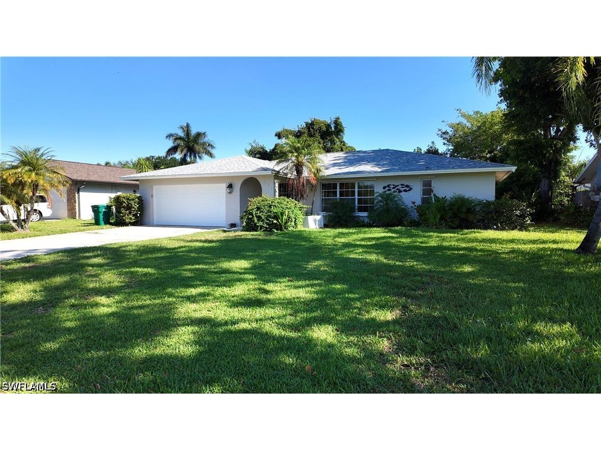 541 Landmark Drive Naples FL 34112 226019956 image1