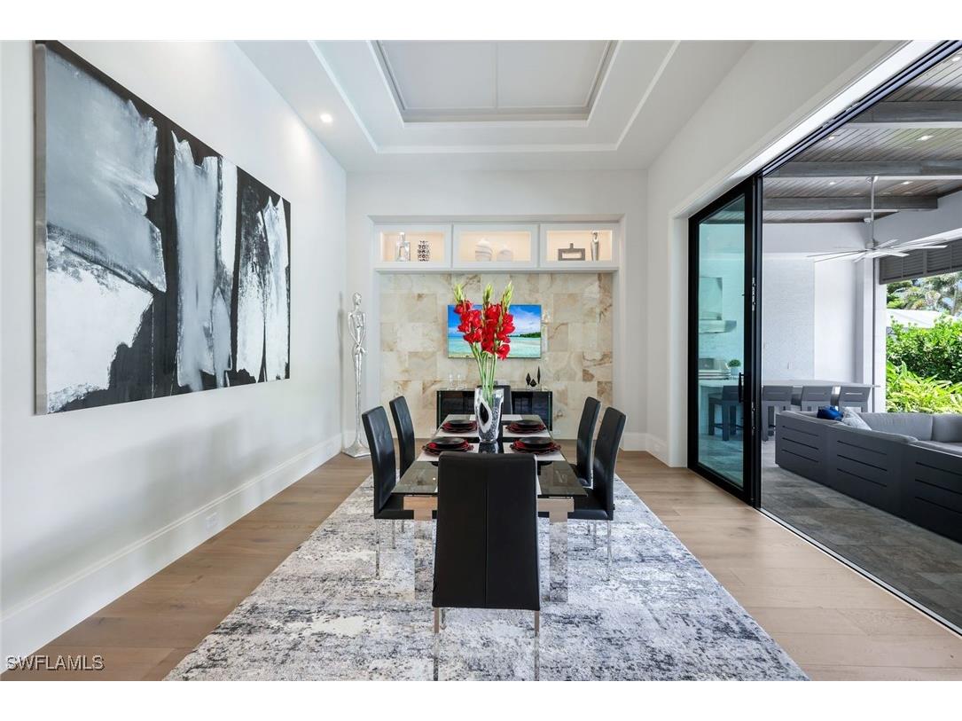 541 Whispering Pine Court Naples FL 34103 225047112 image11