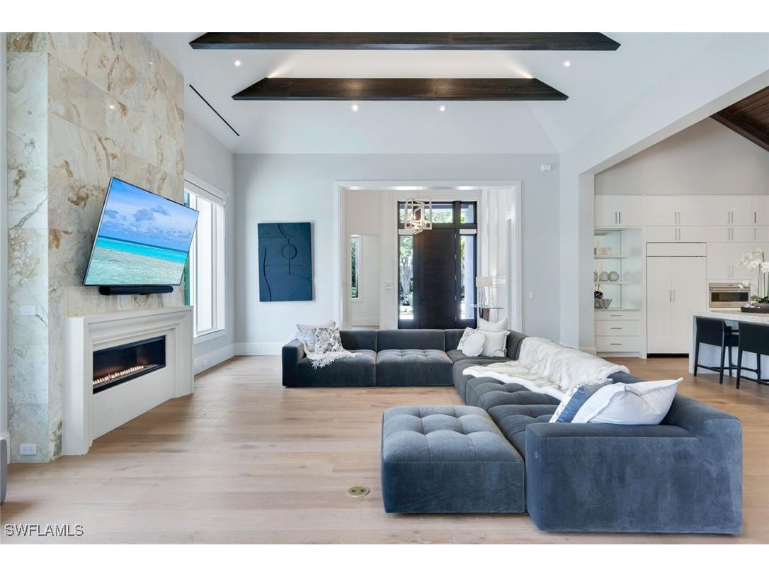 541 Whispering Pine Court Naples FL 34103 225047112 image20