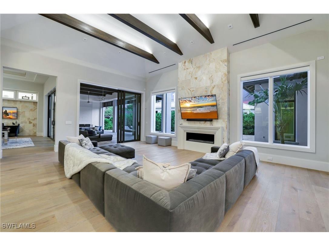 541 Whispering Pine Court Naples FL 34103 225047112 image22