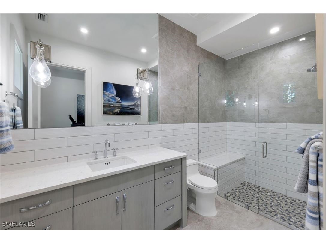 541 Whispering Pine Court Naples FL 34103 225047112 image38