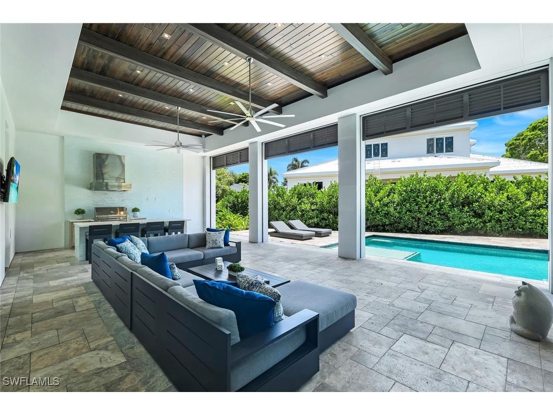 541 Whispering Pine Court Naples FL 34103 225047112 image42