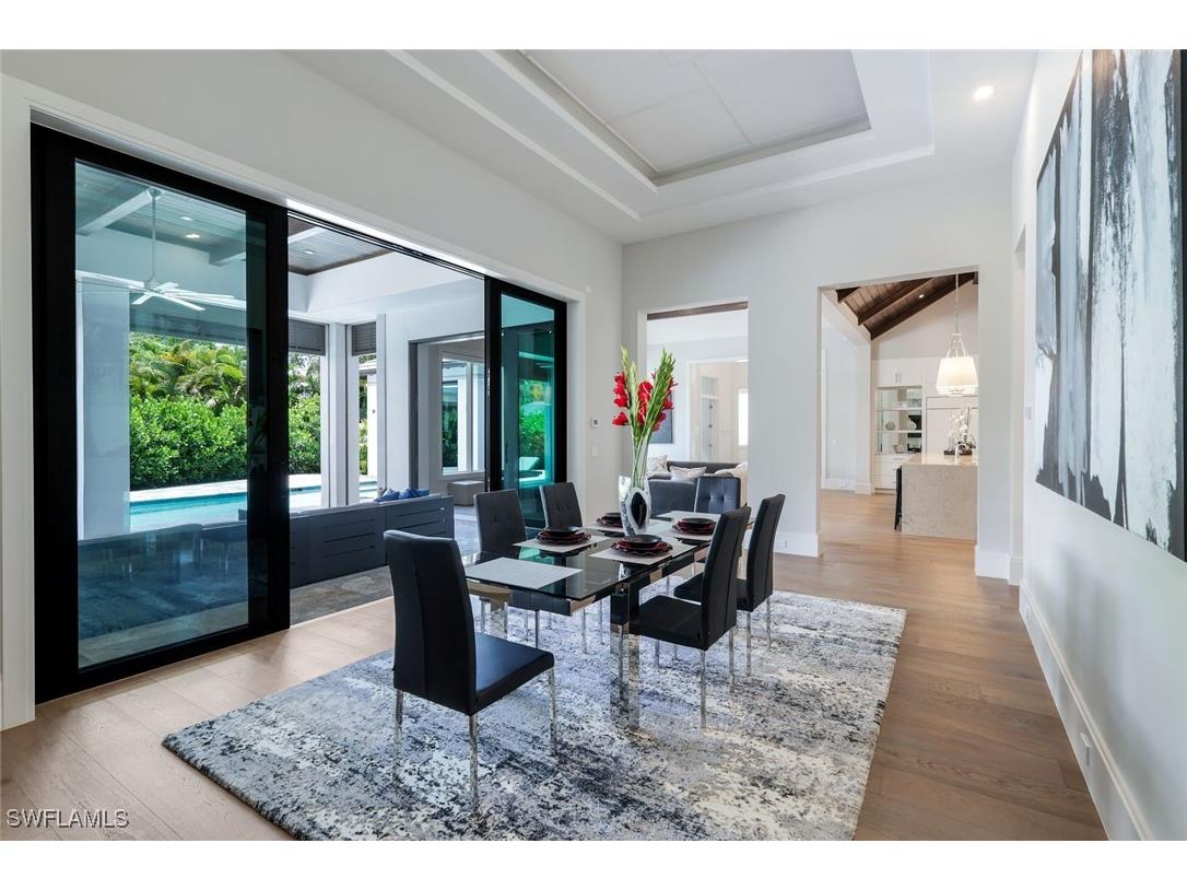 541 Whispering Pine Court Naples FL 34103 225047112 image9