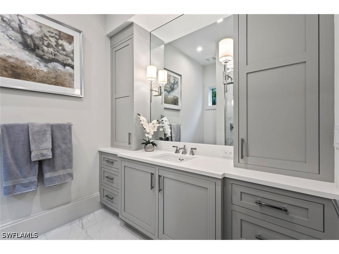 541 Whispering Pine Court Naples FL 34103 226021418 image26