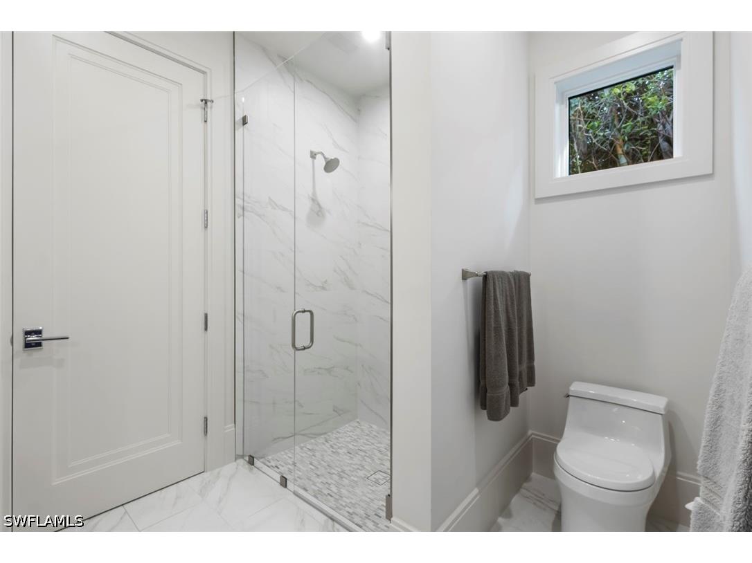 541 Whispering Pine Court Naples FL 34103 226021418 image27