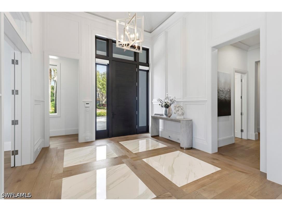541 Whispering Pine Court Naples FL 34103 226021418 image4