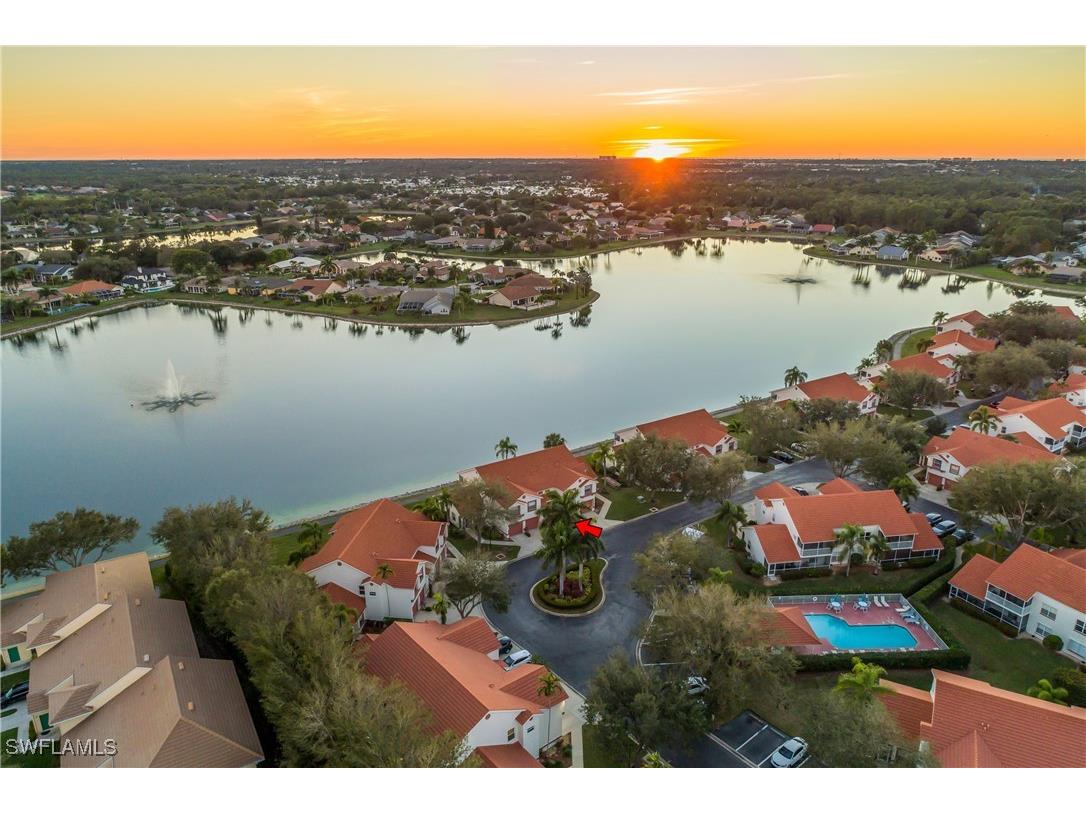 541 Windsor Square #202 Naples FL 34104 226001692 image1