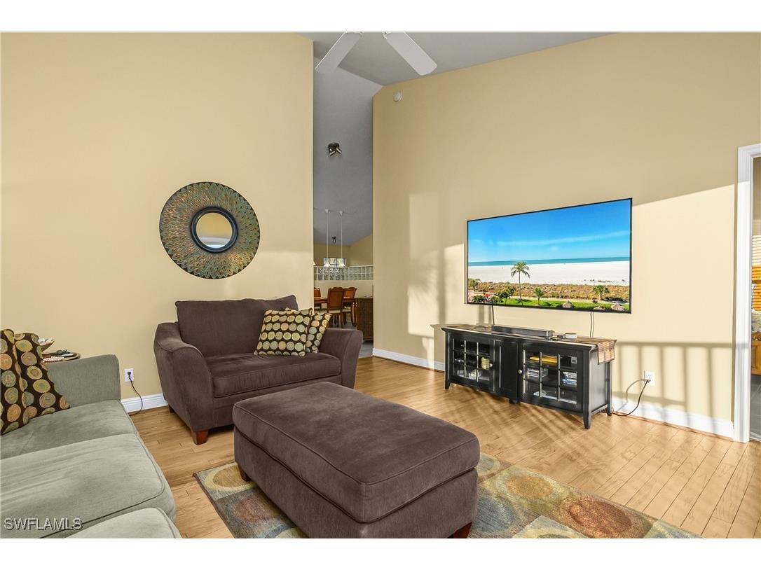 541 Windsor Square #202 Naples FL 34104 226001692 image10