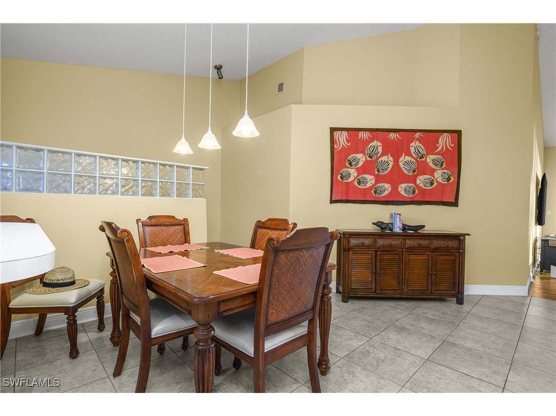 541 Windsor Square #202 Naples FL 34104 226001692 image12