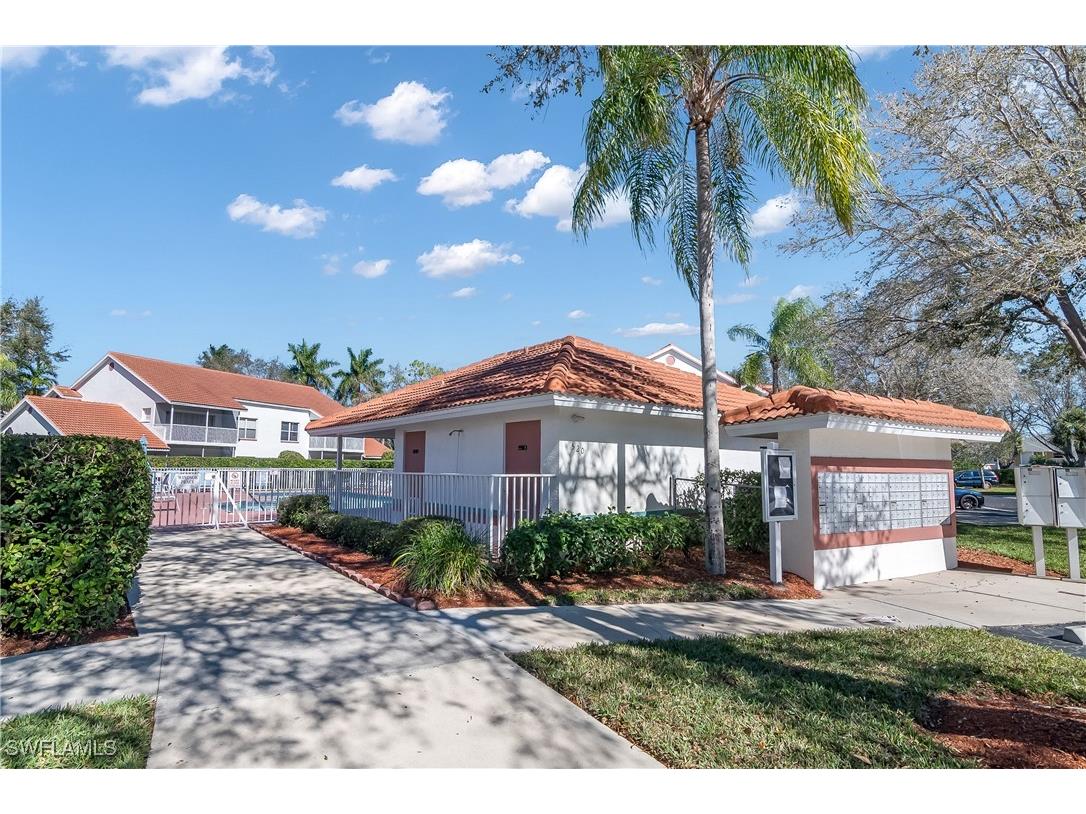541 Windsor Square #202 Naples FL 34104 226001692 image31