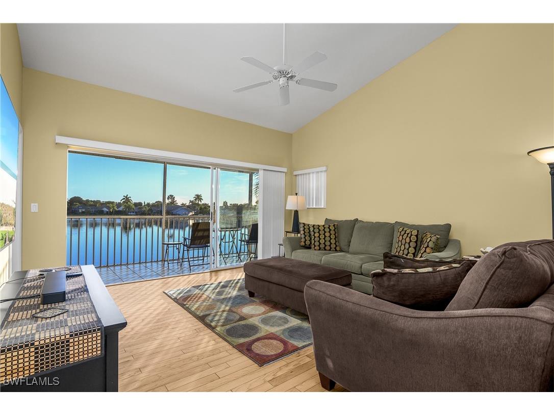 541 Windsor Square #202 Naples FL 34104 226001692 image7