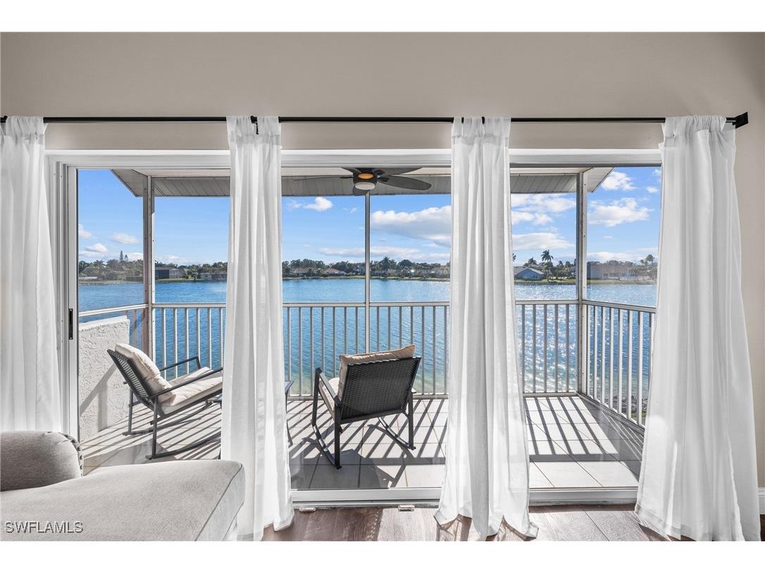 541 Windsor Square Naples FL 34104 226005085 image10