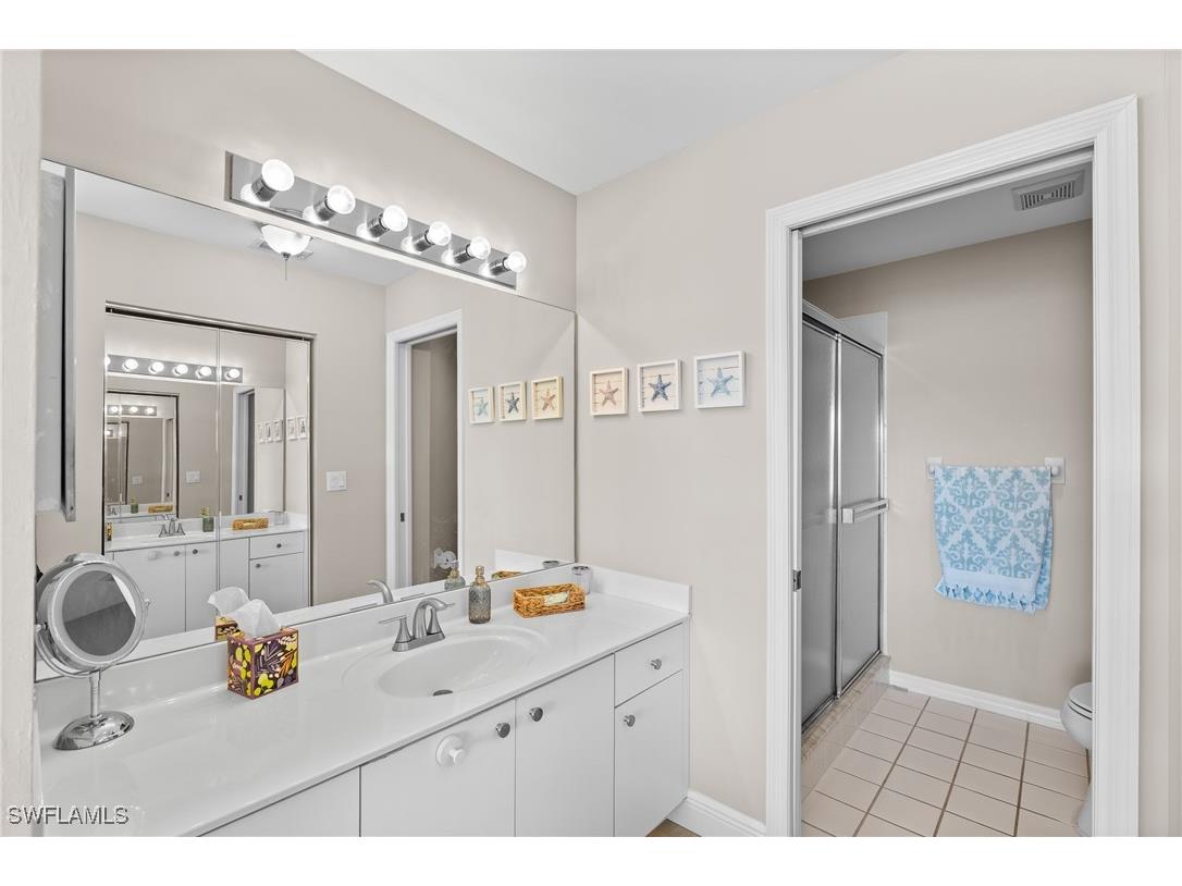 541 Windsor Square Naples FL 34104 226005085 image17