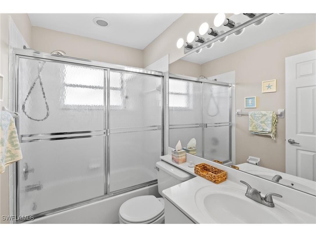 541 Windsor Square Naples FL 34104 226005085 image20