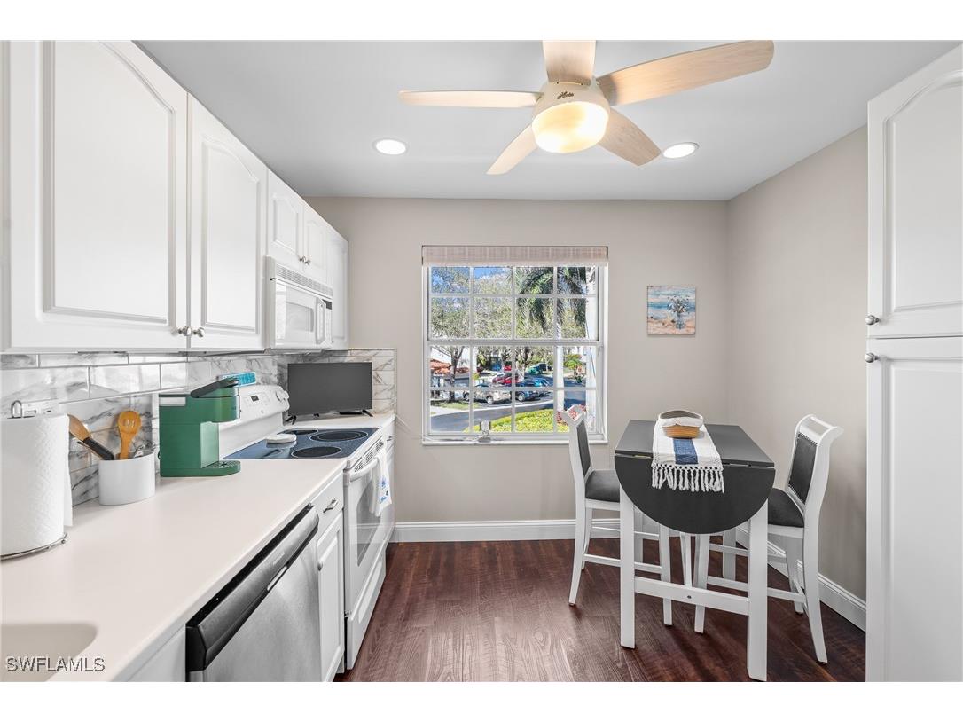 541 Windsor Square Naples FL 34104 226005085 image7