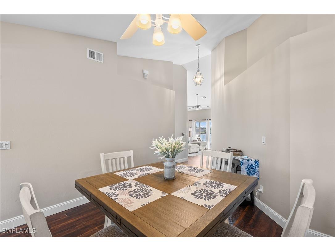 541 Windsor Square Naples FL 34104 226005085 image9