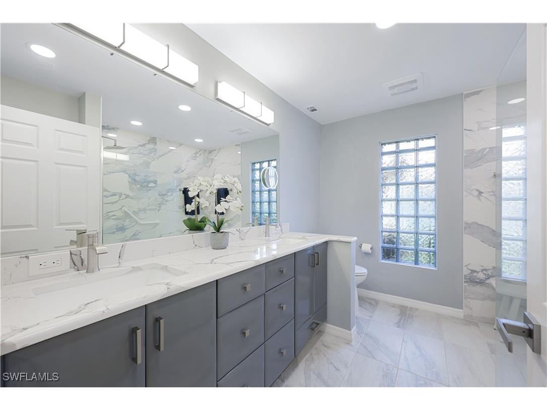 5411 Harborage Drive Fort Myers FL 33908 225085133 image17