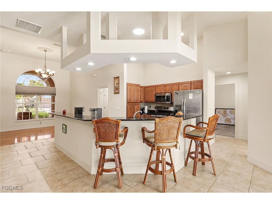 5413 SW 24th Place Cape Coral FL 33914 2026005862 image2