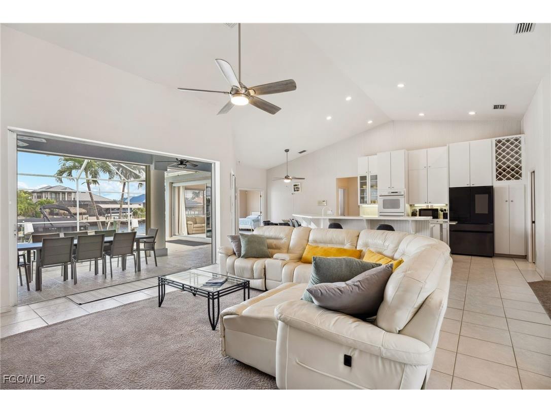 5413 SW 25th Place Cape Coral FL 33914 2025011084 image8