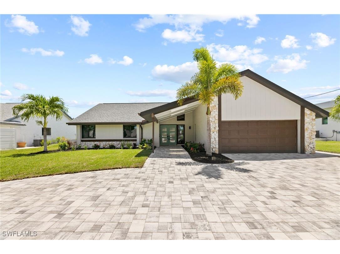 5413 Skyline Boulevard Cape Coral FL 33914 224097981 image1