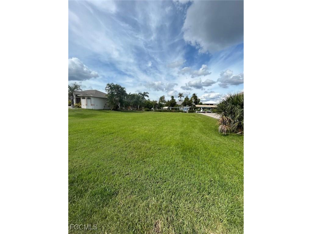 5414 Martin Cove Bokeelia FL 33922 2025009853 image12