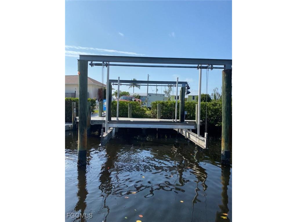 5414 Martin Cove Bokeelia FL 33922 2025009853 image16