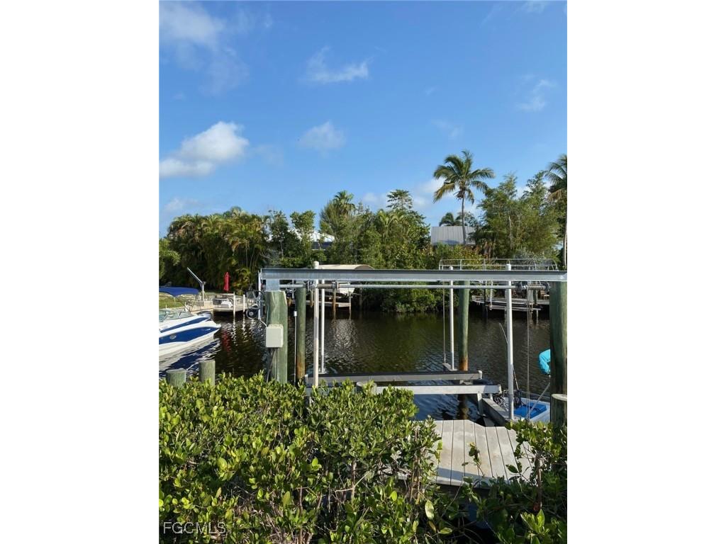 5414 Martin Cove Bokeelia FL 33922 2025009853 image17