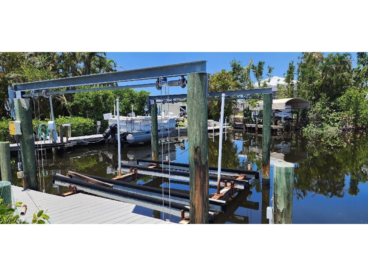 5414 Martin Cove Bokeelia FL 33922 223035562 image1