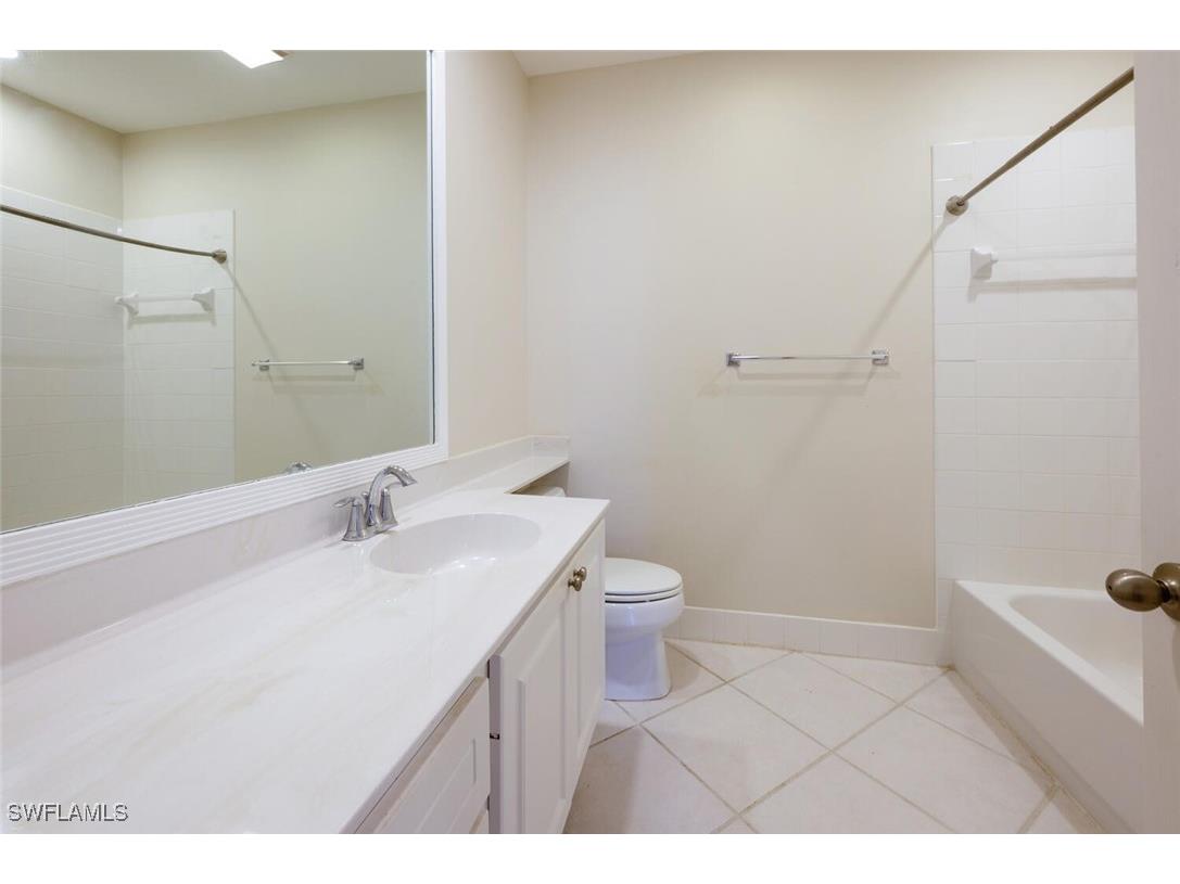 5417 Cove Circle #112 Naples FL 34119 226002071 image26