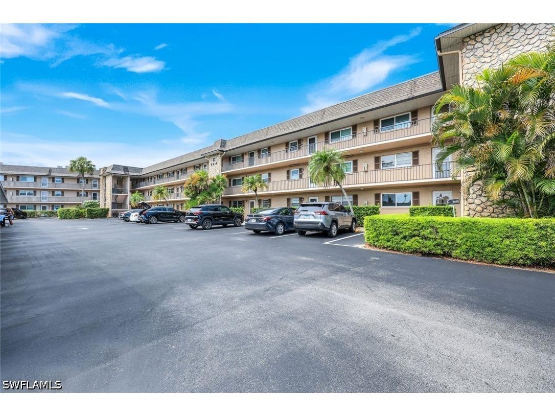 5419 Rattlesnake Hamm Road #105F Naples FL 34113 226026122 image16