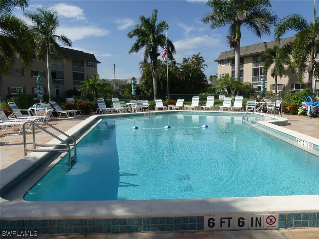 5419 Rattlesnake Hammock Road #102F Naples FL 34113 223062035 image1