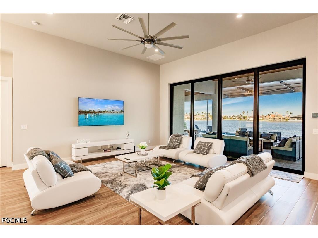 5419 Skyline Boulevard Cape Coral FL 33914 2026014074 image9