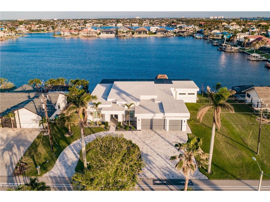 5419 Skyline Boulevard Cape Coral FL 33914 225063320 image1