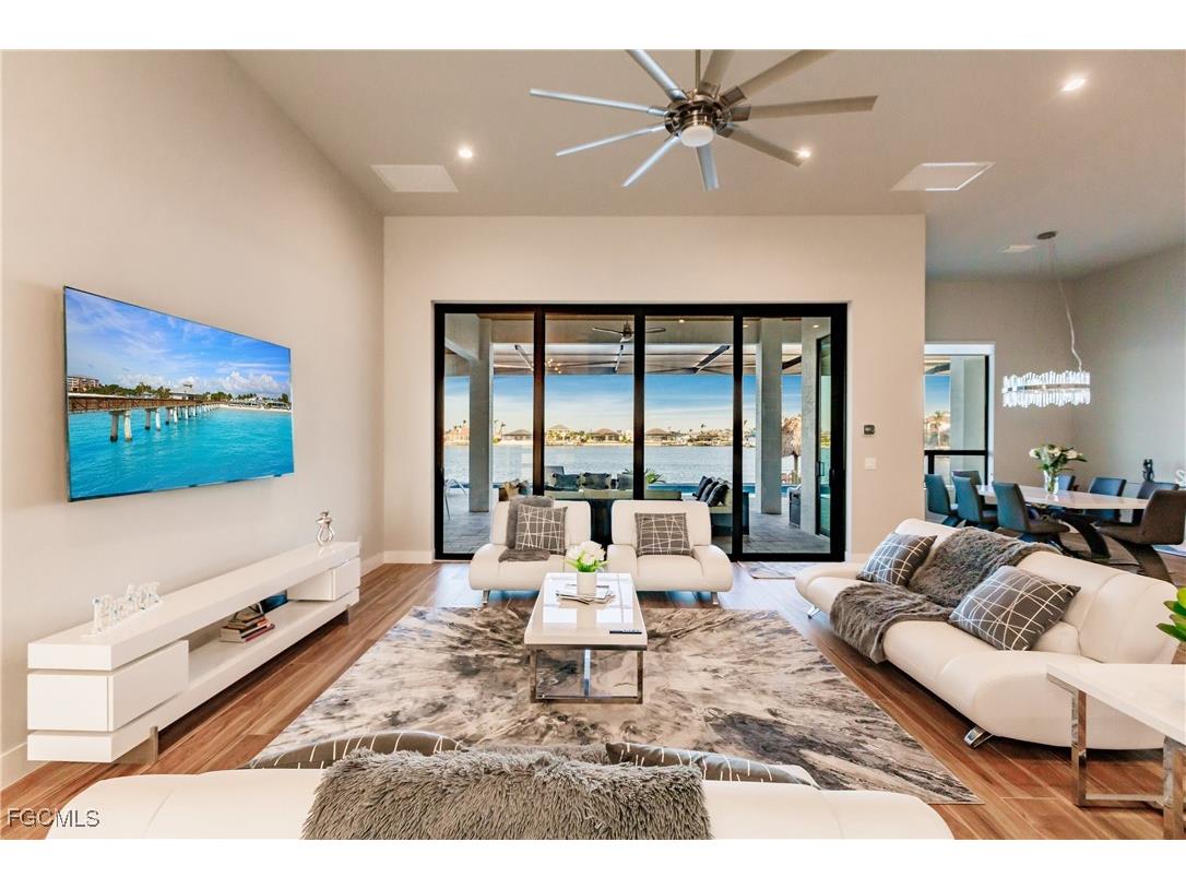 5419 Skyline Boulevard Cape Coral FL 33914 225063320 image10