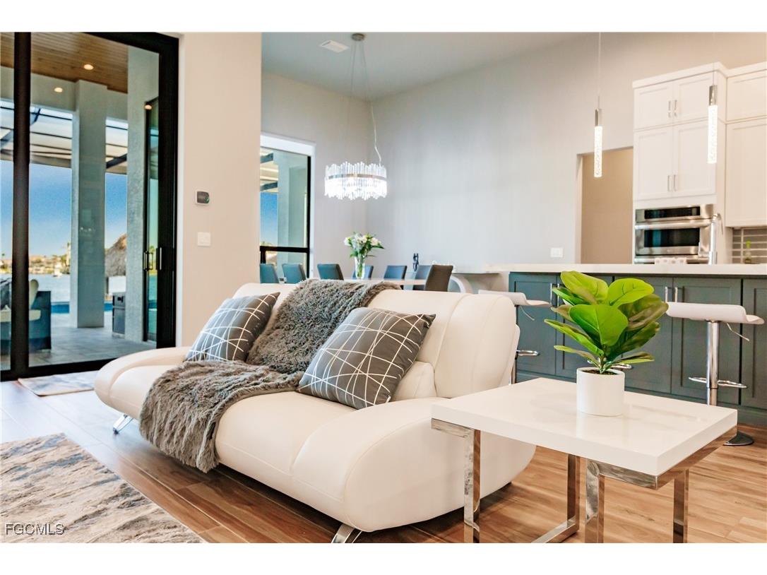 5419 Skyline Boulevard Cape Coral FL 33914 225063320 image16