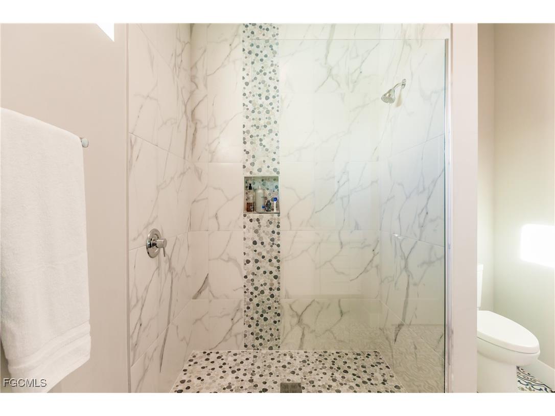 5419 Skyline Boulevard Cape Coral FL 33914 225063320 image26