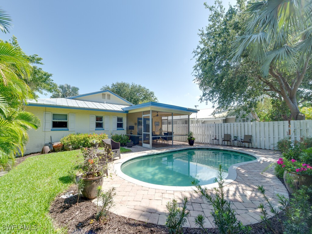 542 110th Avenue N Naples FL 34108 225074493 image10