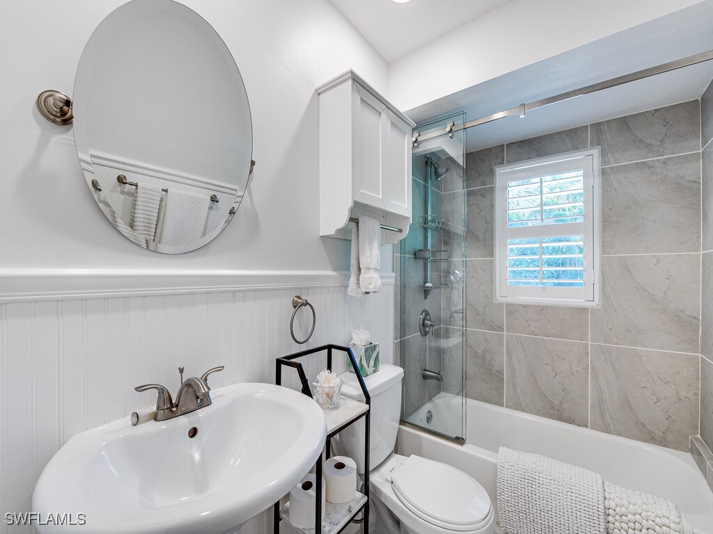 542 110th Avenue N Naples FL 34108 225074493 image6