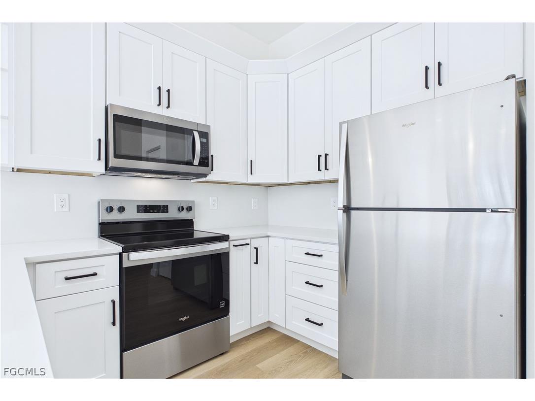 542/544 SE 6th Terrace Cape Coral FL 33990 2026008121 image12