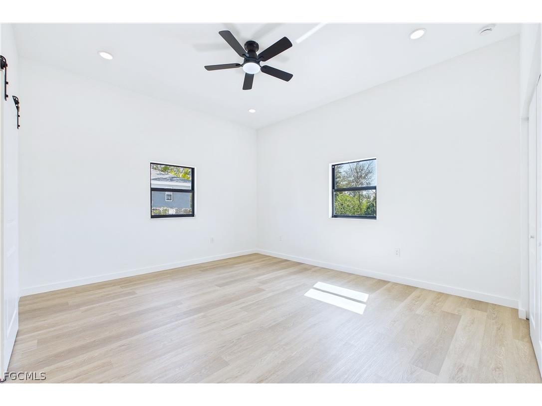 542/544 SE 6th Terrace Cape Coral FL 33990 2026008121 image23