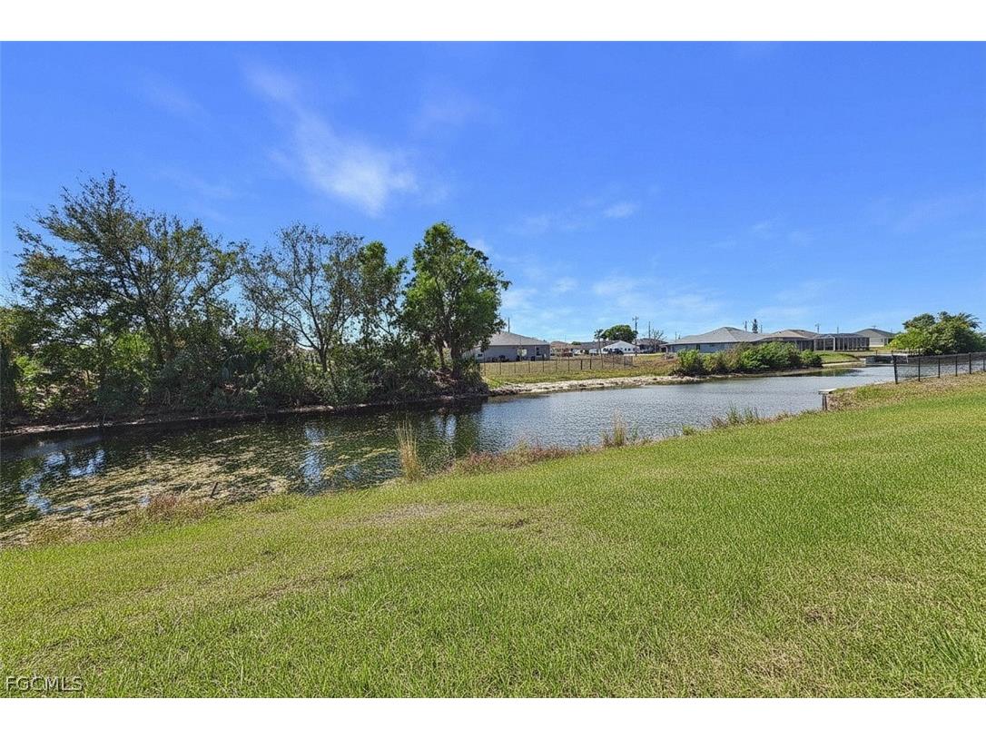542/544 SE 6th Terrace Cape Coral FL 33990 2026008121 image28