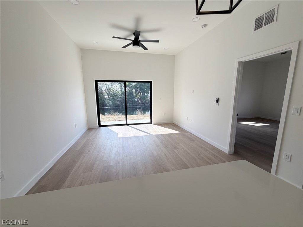 542/544 SE 6th Terrace Cape Coral FL 33990 2026008121 image33