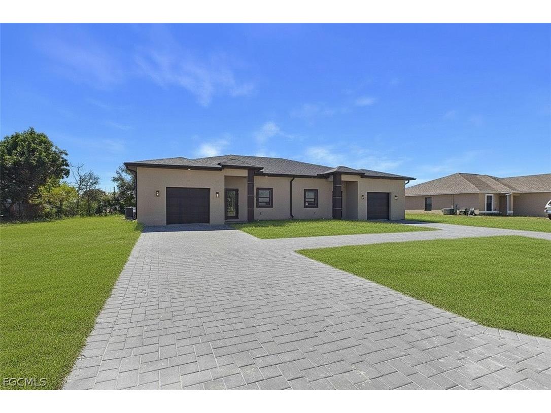 542/544 SE 6th Terrace Cape Coral FL 33990 2026008121 image5