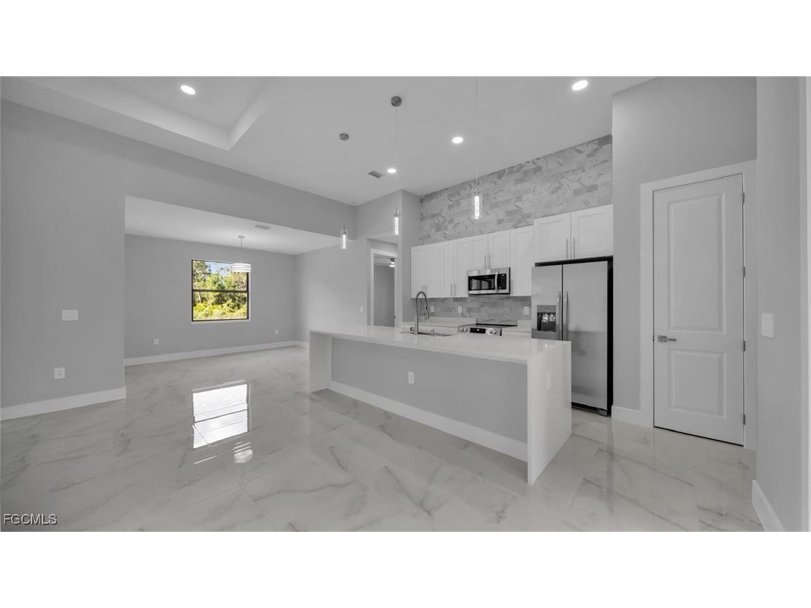 542 Ames Street E Lehigh Acres FL 33974 2025003288 image31