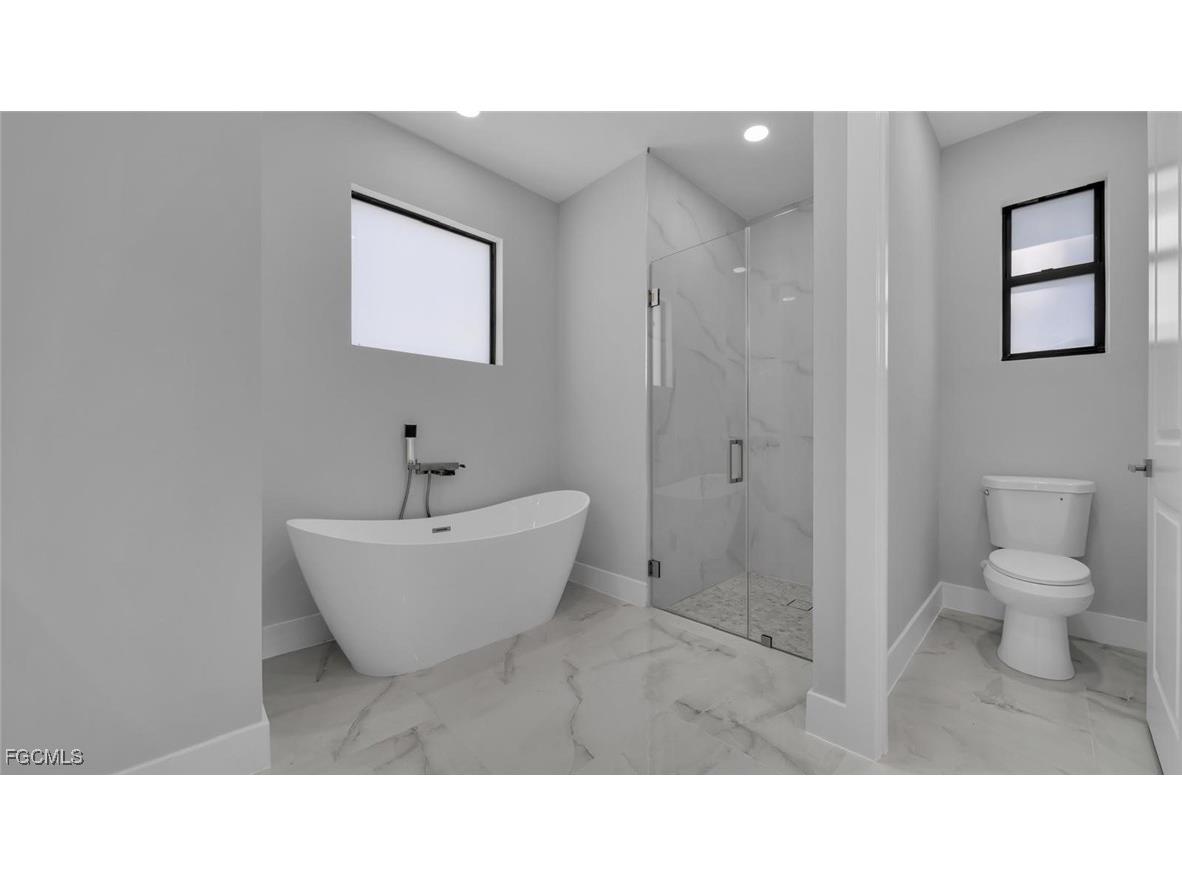 542 Ames Street E Lehigh Acres FL 33974 2025003288 image34