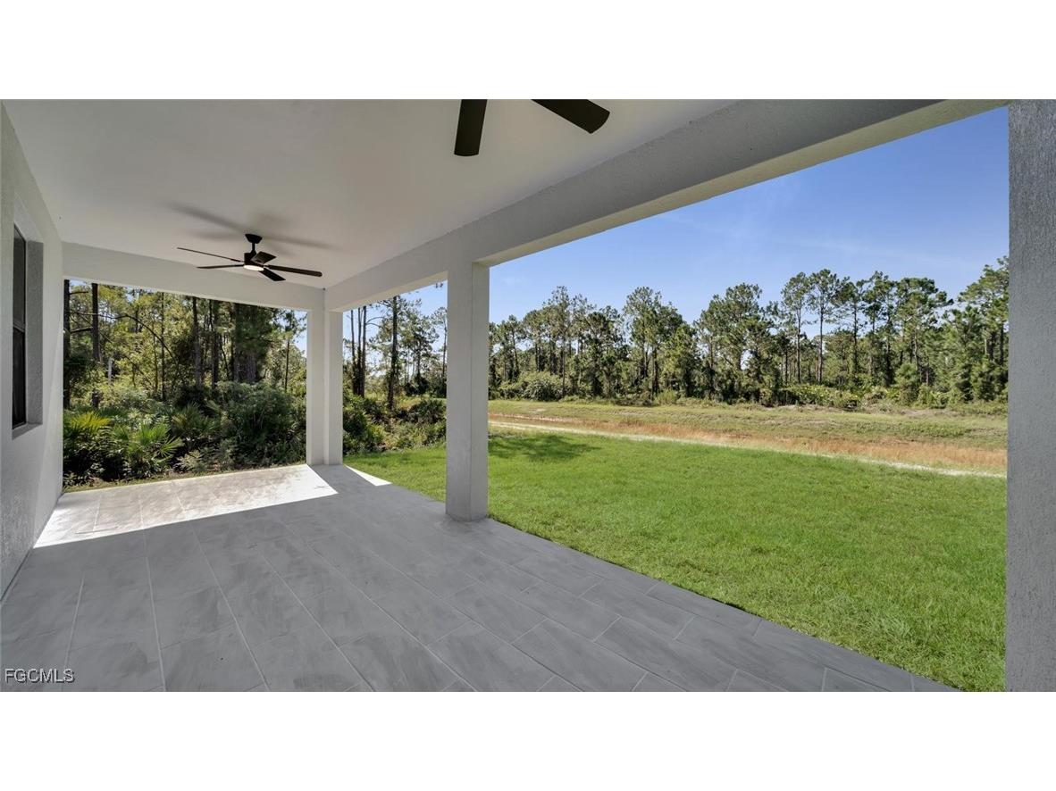 542 Ames Street E Lehigh Acres FL 33974 2025003288 image39